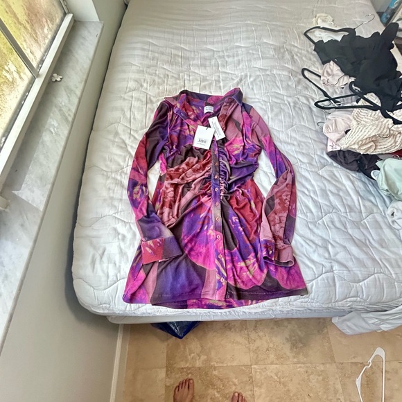 With Jean Dresses & Skirts - NWT With Jean Andy Dress in Vibrant Anthurium, Sz L